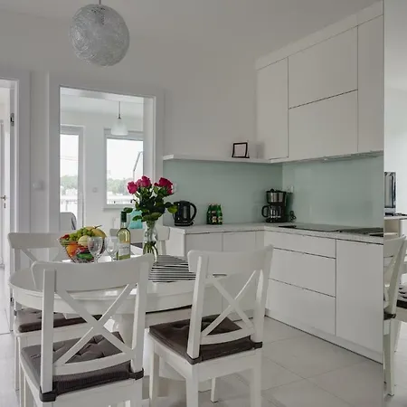 Apartamentyprzymorzu Blizej Morza Z 3 Sypialniami דירה *